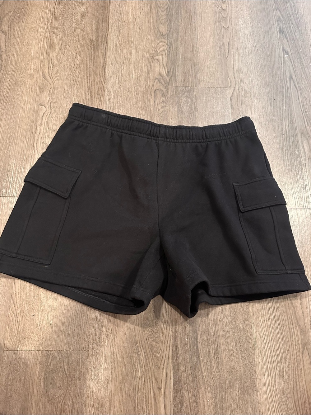 Aritzia sweat fleece black Cargo Shorts